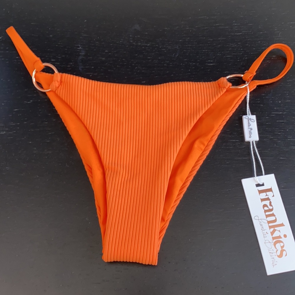 Frankies Izzy style bottoms